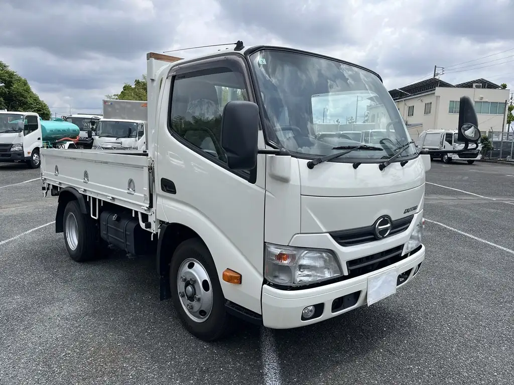 日野 デュトロ 小型 平ボディ TKG-XZU605M H27の中古トラック画像3