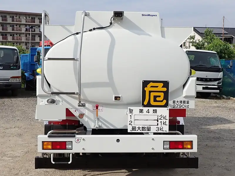 三菱 キャンター 小型 タンク車 ローリー 2RG-FGA50の中古トラック画像4