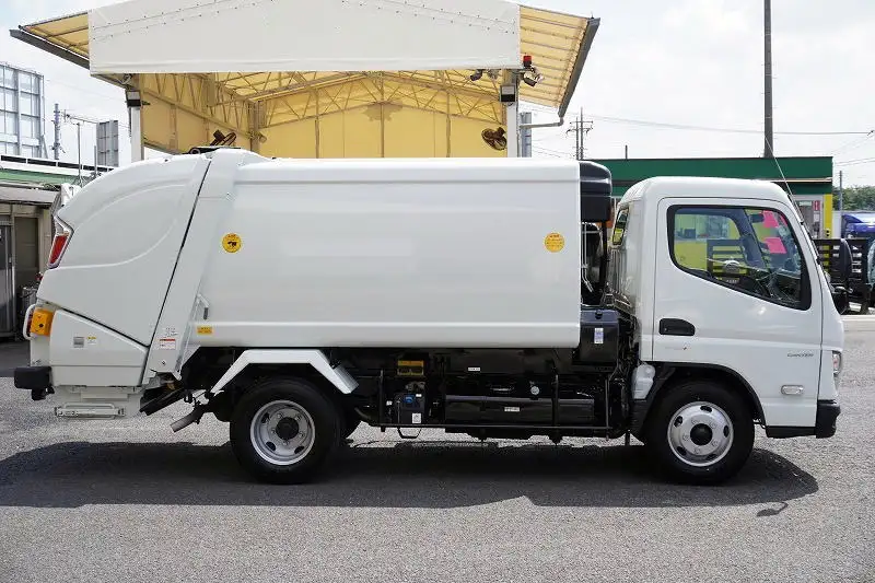 三菱 キャンター 小型 パッカー車 プレス式 2RG-FEAV0の中古トラック画像2