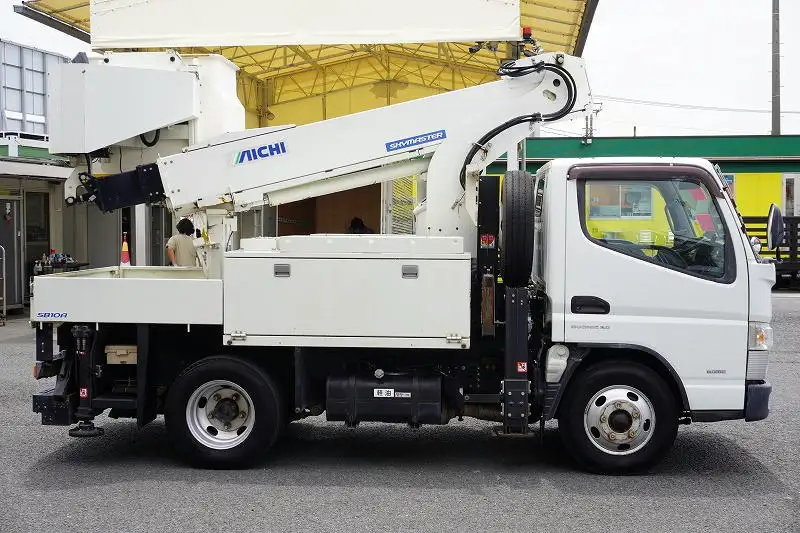 三菱 キャンター 小型 高所・建柱車 高所作業車 電工仕様の中古トラック画像2