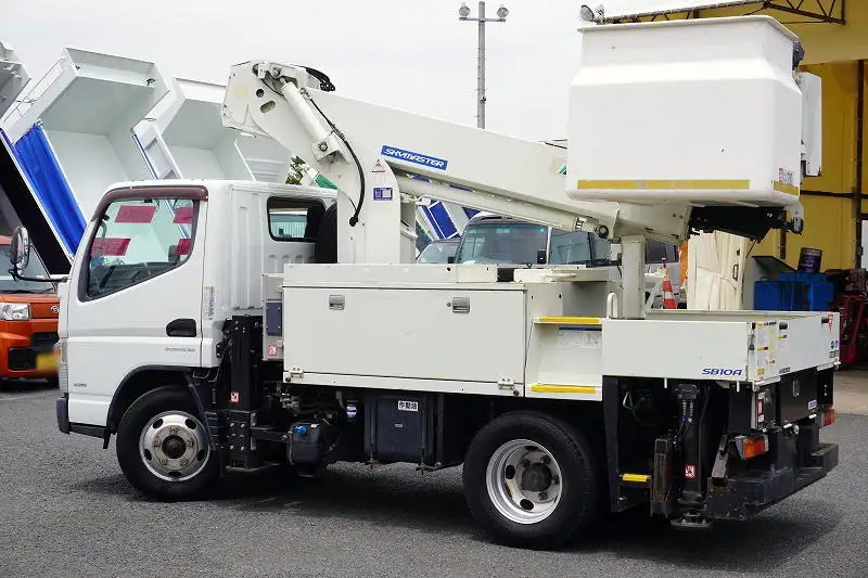 三菱 キャンター 小型 高所・建柱車 高所作業車 電工仕様の中古トラック画像4