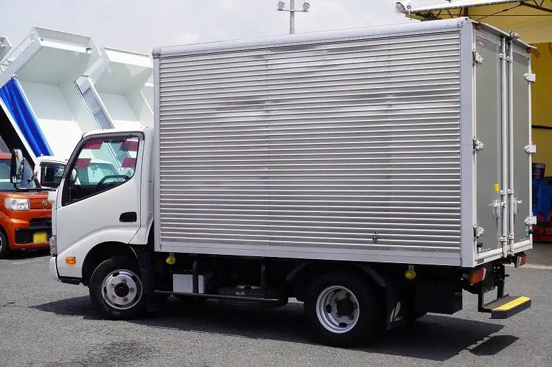 日野 デュトロ 小型 アルミバン 2RG-XZC605M R2の中古トラック画像4
