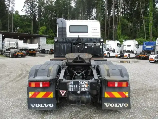 ボルボ トラック 大型 トラクター 2デフ エアサスの中古トラック画像4