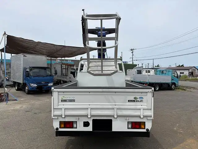 いすゞ エルフ 小型 クレーン付 床鉄板 4段の中古トラック画像4