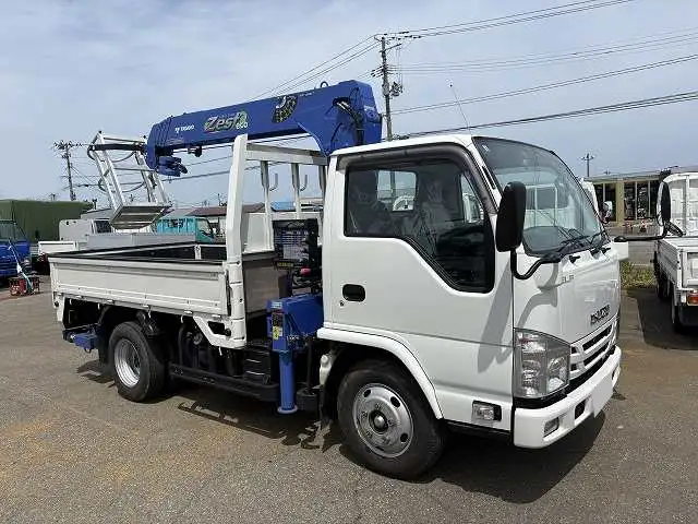 いすゞ エルフ 小型 クレーン付 床鉄板 4段の中古トラック画像3