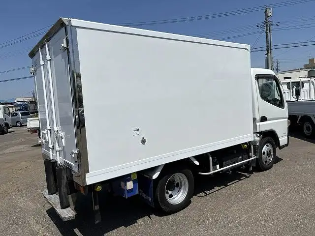 三菱 キャンター 小型 冷凍冷蔵 低温 スタンバイの中古トラック画像3