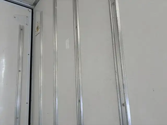三菱 キャンター 小型 冷凍冷蔵 低温 スタンバイの中古トラック画像9