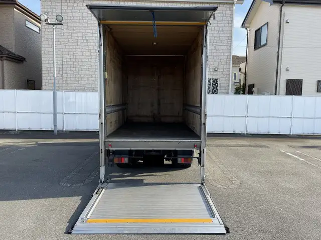 トヨタ トヨエース 小型 アルミバン パワーゲート TKG-XZC605の中古トラック画像6
