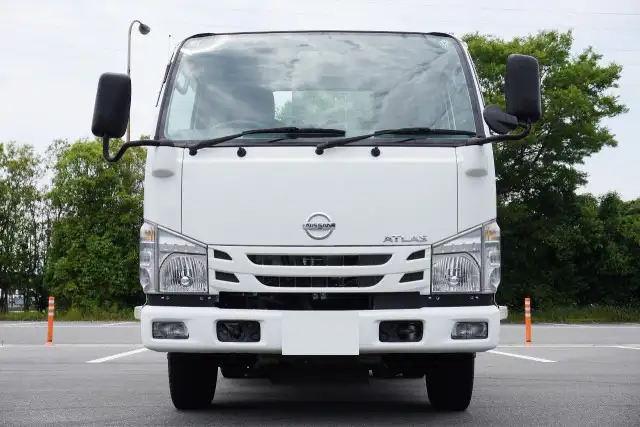 日産 アトラス 小型 平ボディ 2RG-AHS88A R2の中古トラック画像2