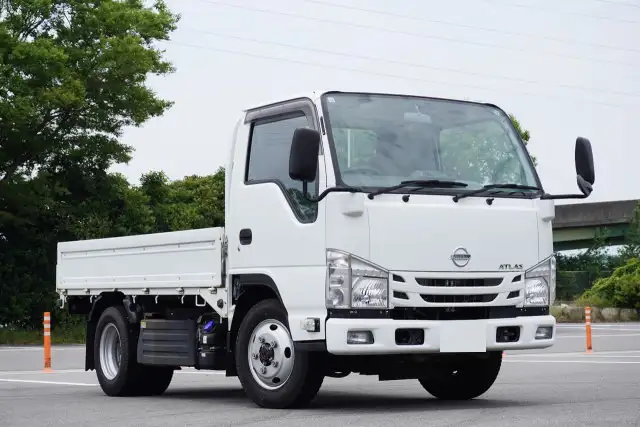 日産 アトラス 小型 平ボディ 2RG-AHS88A R2の中古トラック画像3
