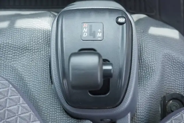 日産 アトラス 小型 平ボディ 2RG-AHS88A R2の中古トラック画像像17