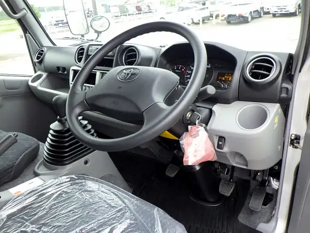 トヨタ ダイナ 小型 平ボディ 2DG-GDY231 R6の中古トラック画像9