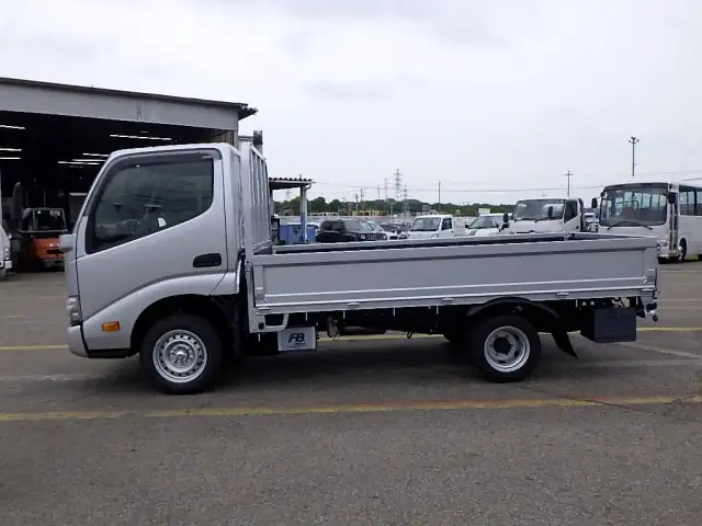 トヨタ ダイナ 小型 平ボディ 2DG-GDY231 R6の中古トラック画像4