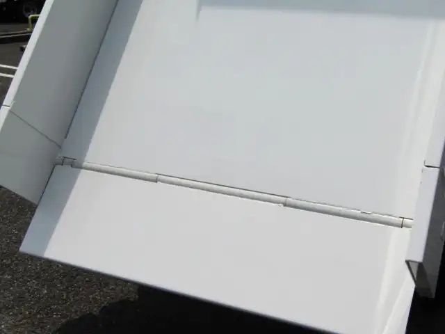 いすゞ エルフ 小型 ダンプ Lゲート 2PG-NKS88ANの中古トラック画像6