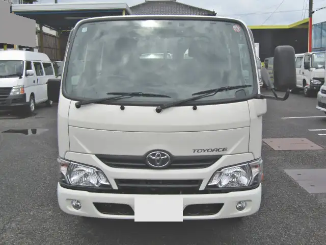 トヨタ トヨエース 小型 平ボディ Wキャブ QDF-KDY231の中古トラック画像2