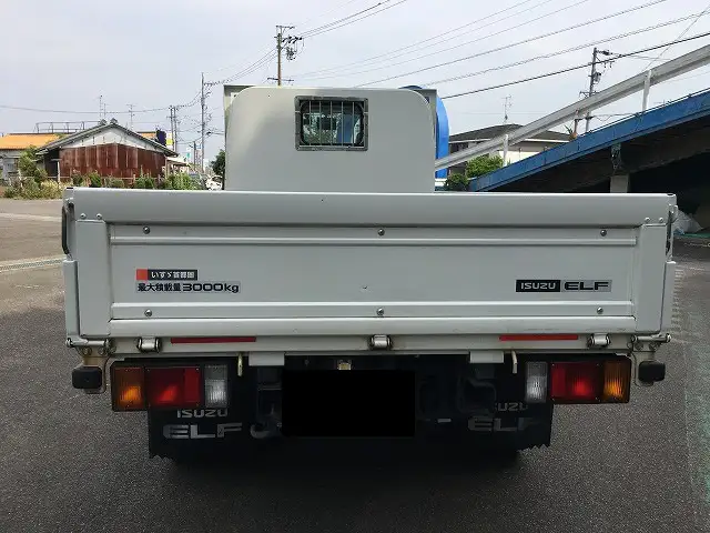 いすゞ エルフ 小型 平ボディ 床鉄板 2RG-NKR88Aの中古トラック画像4