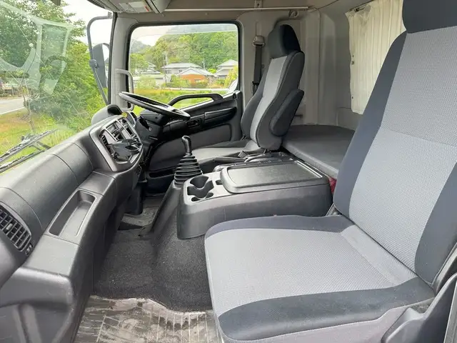 日野 レンジャー 中型/増トン ウイング ベッド BKG-GD7JPYAの中古トラック画像9