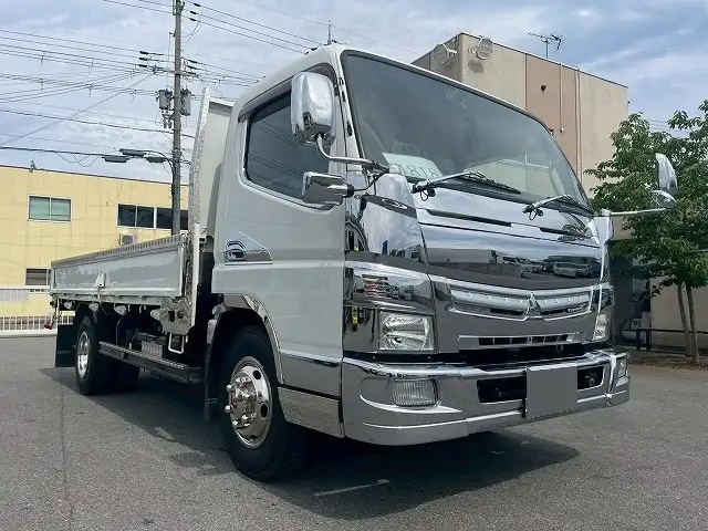 三菱 キャンター 小型 平ボディ TKG-FEB90 H28 の中古トラック【車両No.189936】