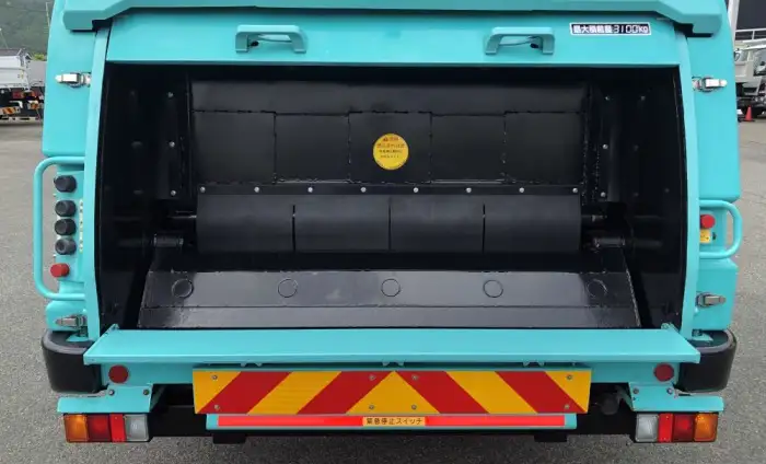 いすゞ エルフ 小型 パッカー車 巻き込み式 回転ダンプ式の中古トラック画像5
