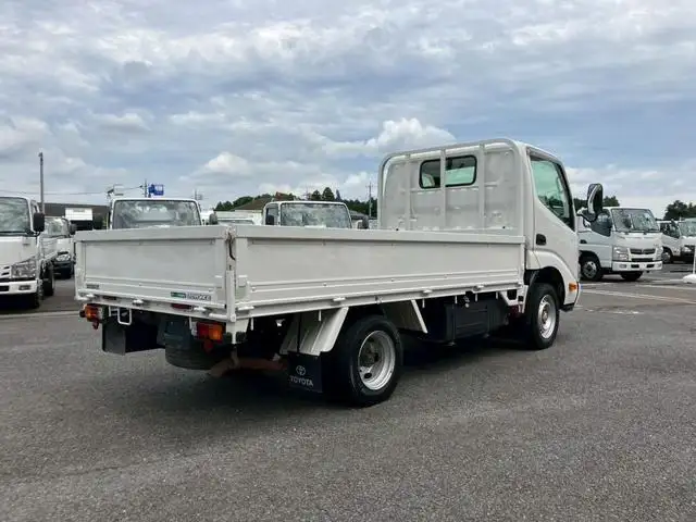 トヨタ トヨエース 小型 平ボディ  H28の中古トラック画像3
