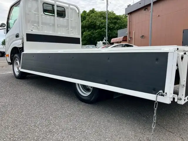 トヨタ トヨエース 小型 平ボディ  H28の中古トラック画像5
