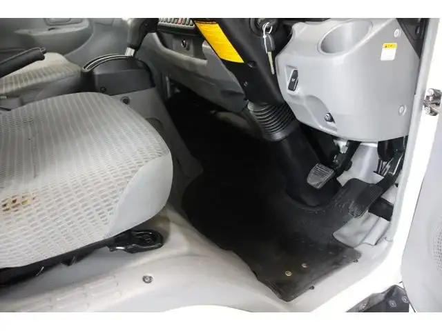 日野 デュトロ 小型 平ボディ パワーゲート 床鉄板の中古トラック画像14