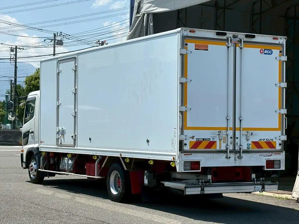 日野 レンジャー 中型/増トン 冷凍冷蔵 低温 パワーゲートの中古トラック画像4