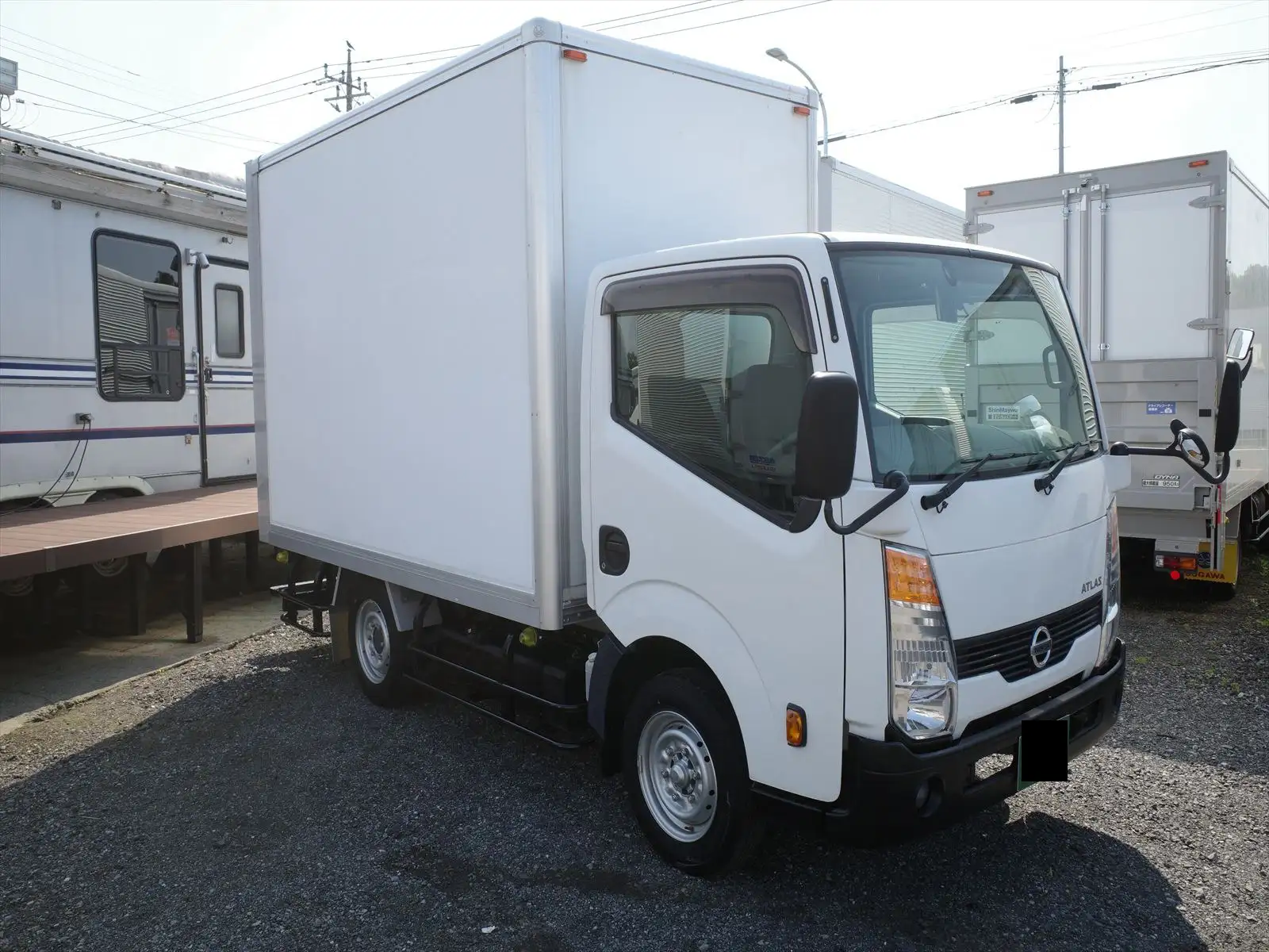 日産 アトラス 小型 アルミバン シャッター式 CBF-SQ2F24の中古トラック画像2