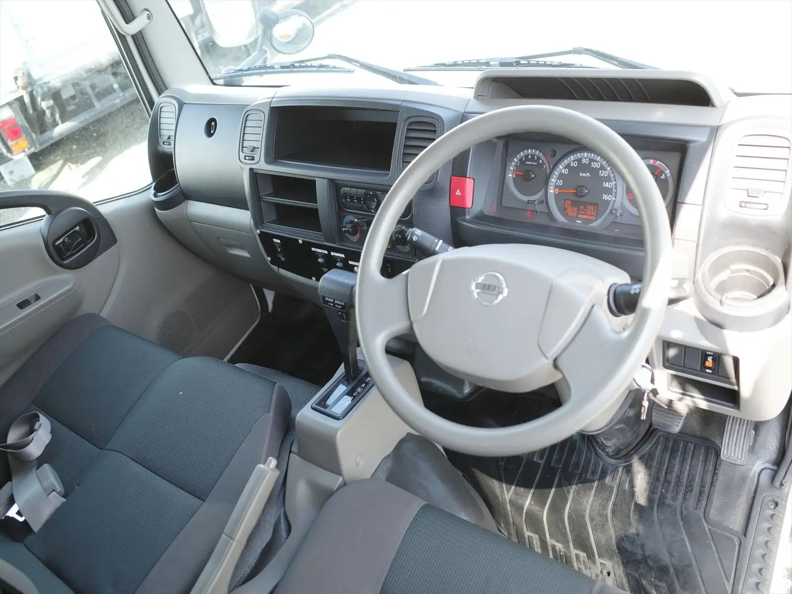 日産 アトラス 小型 アルミバン シャッター式 CBF-SQ2F24の中古トラック画像11