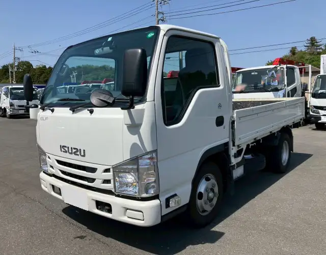 いすゞ エルフ 小型 平ボディ 2RG-NJR88A R2の中古トラック画像1