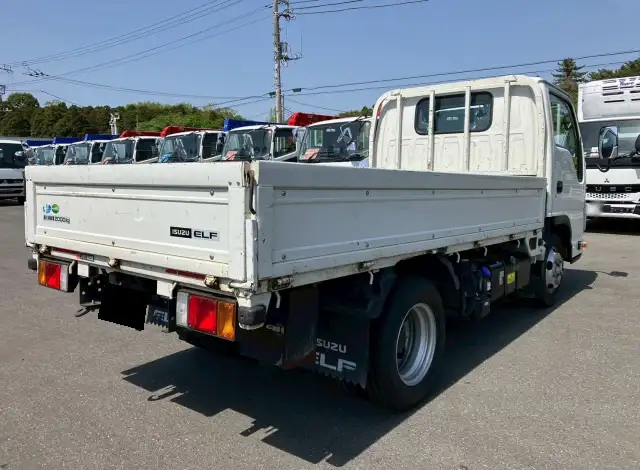 いすゞ エルフ 小型 平ボディ 2RG-NJR88A R2の中古トラック画像4