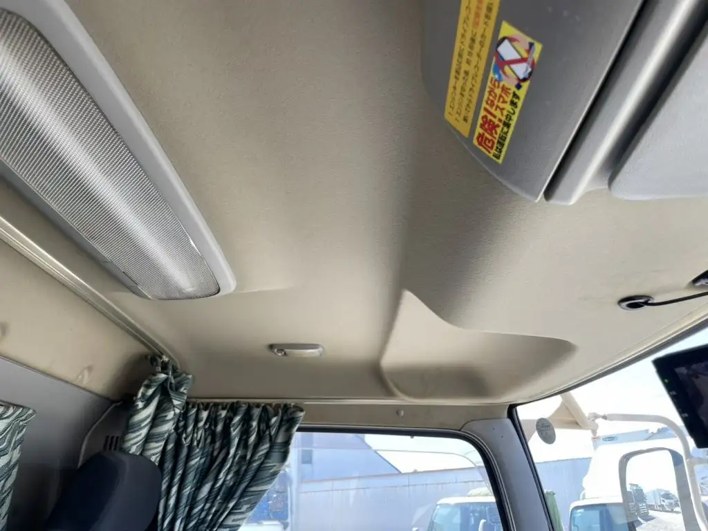 日野 レンジャー 中型/増トン ウイング TKG-FC9JKAG H27の中古トラック画像18
