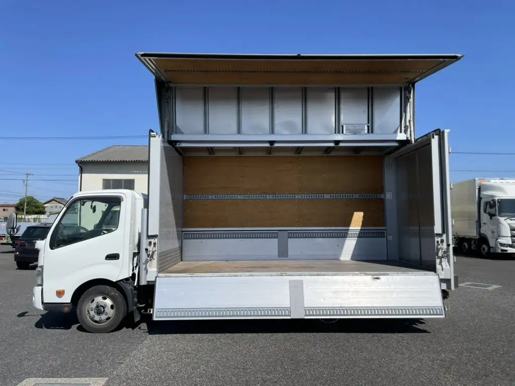 日野 デュトロ 小型 ウイング TKG-XZU710M H26の中古トラック画像5