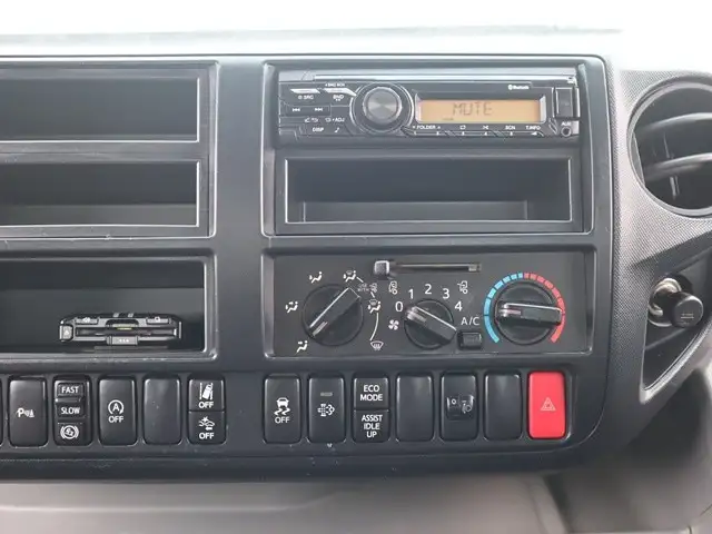 トヨタ ダイナ 小型 平ボディ 2RG-XZC710 R4の中古トラック画像15