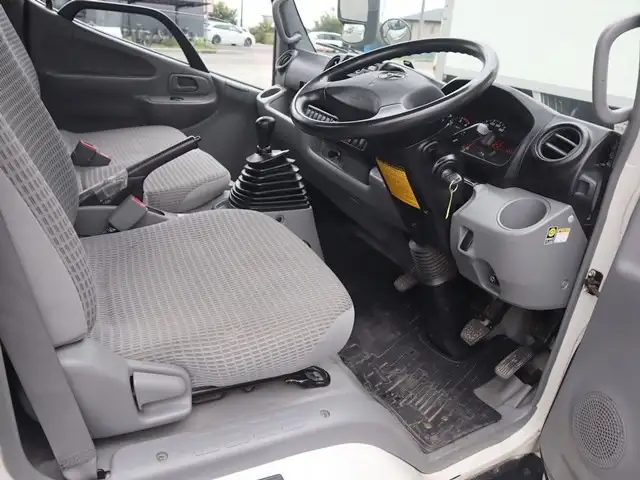 トヨタ ダイナ 小型 平ボディ TKG-XZC605 H30の中古トラック画像11