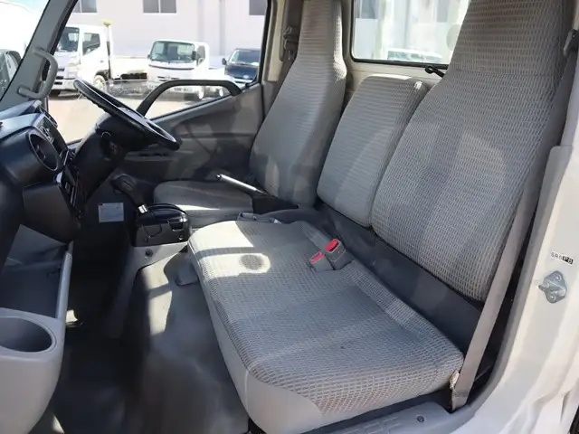 トヨタ ダイナ 小型 平ボディ TPG-XZU605 H29の中古トラック画像12