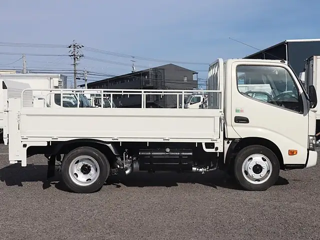 トヨタ ダイナ 小型 平ボディ パワーゲート TPG-XZU605の中古トラック画像3
