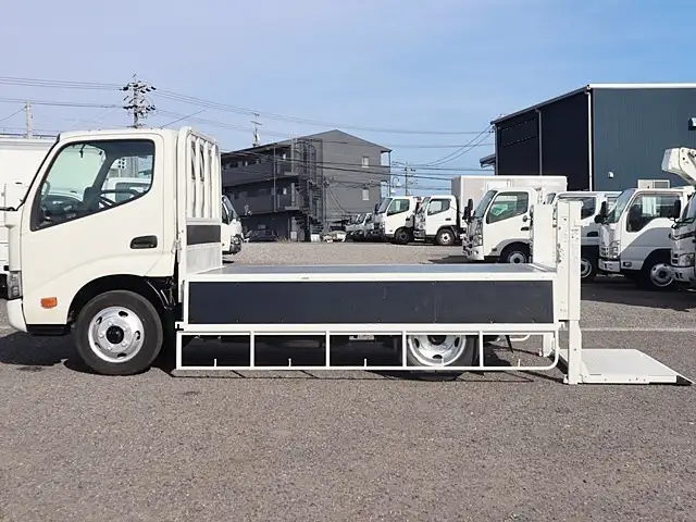 トヨタ ダイナ 小型 平ボディ パワーゲート TPG-XZU605の中古トラック画像7