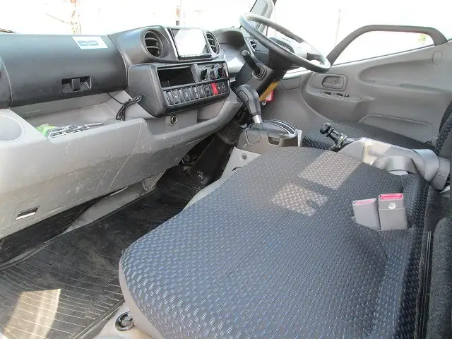 日野 デュトロ 小型 平ボディ 2RG-XZC605M R4の中古トラック画像12