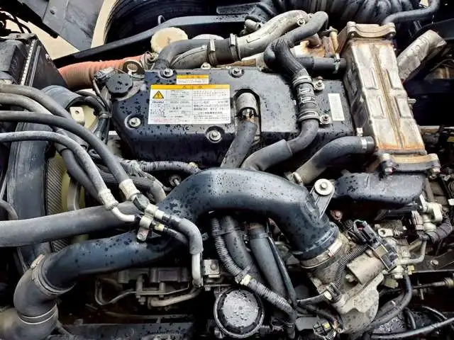 いすゞ フォワード 中型/増トン 平ボディ ベッド TKG-FRR90S2の中古トラック画像18