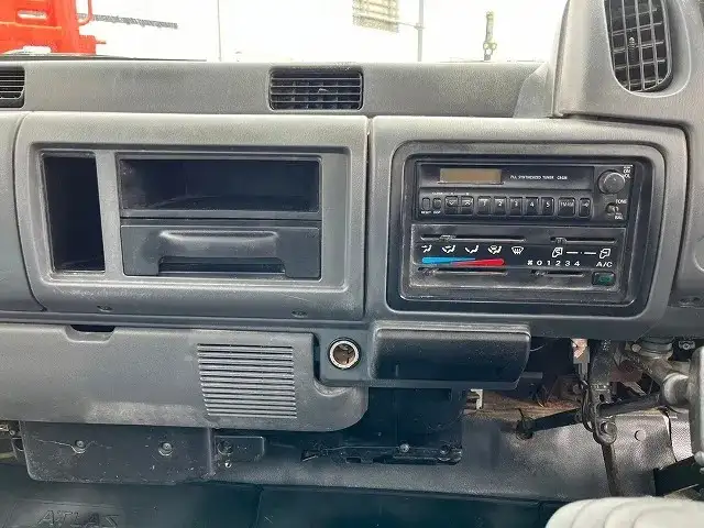 日産 アトラス 小型 平ボディ パワーゲート TC-SH2F23の中古トラック画像16