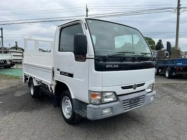 日産 アトラス 小型 平ボディ パワーゲート TC-SH2F23の中古トラック画像3