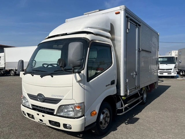 日野 デュトロ 小型 アルミバン サイドドア TKG-XZU645M の中古トラック【車両No.190029】