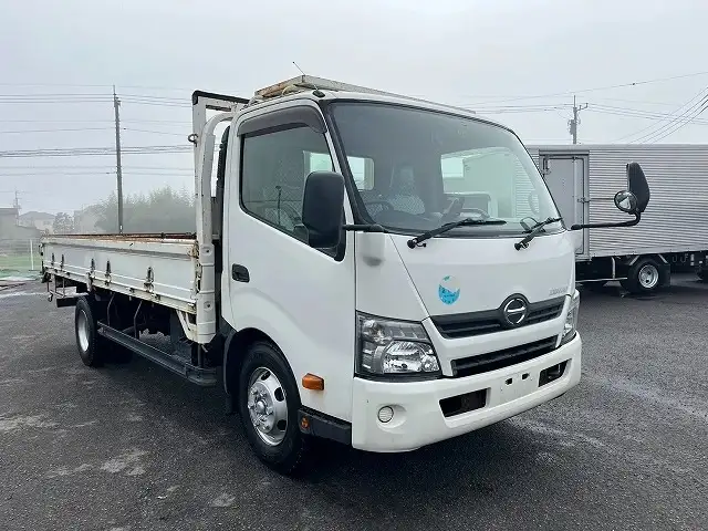 日野 デュトロ 小型 平ボディ 床鉄板 TKG-XZU720Mの中古トラック画像3