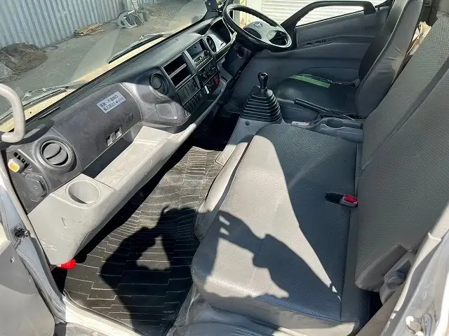 日野 デュトロ 小型 パッカー車 プレス式 SKG-XZU710Mの中古トラック画像15
