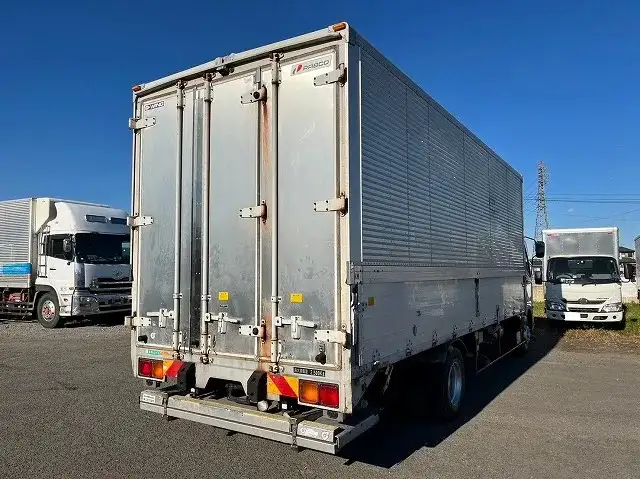 三菱 ファイター 中型/増トン ウイング パワーゲート 3枚観音の中古トラック画像2