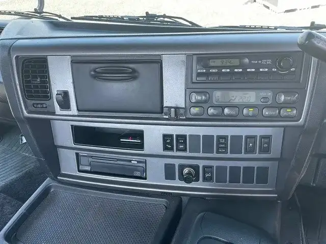 日野 プロフィア 大型 トラクター ハイルーフ 1デフの中古トラック画像11