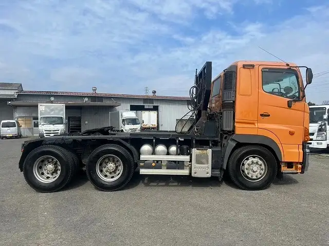 日野 プロフィア 大型 トラクター 2デフ ベッドの中古トラック画像4