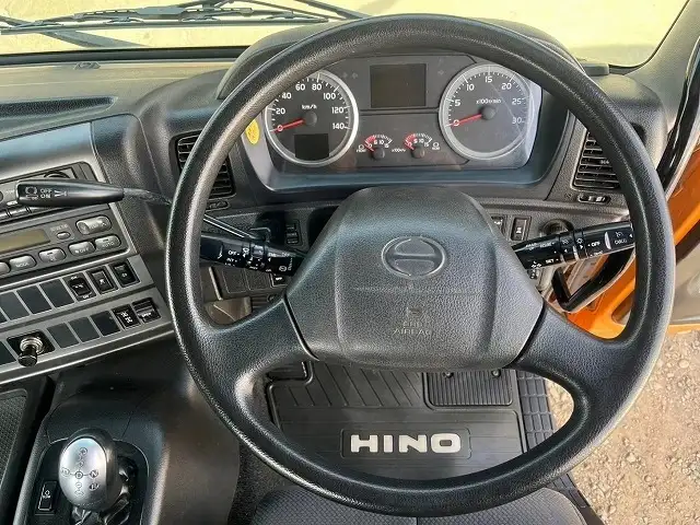 日野 プロフィア 大型 トラクター 2デフ ベッドの中古トラック画像16