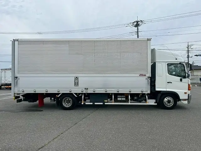 日野 レンジャー 中型/増トン ウイング パワーゲート エアサスの中古トラック画像3